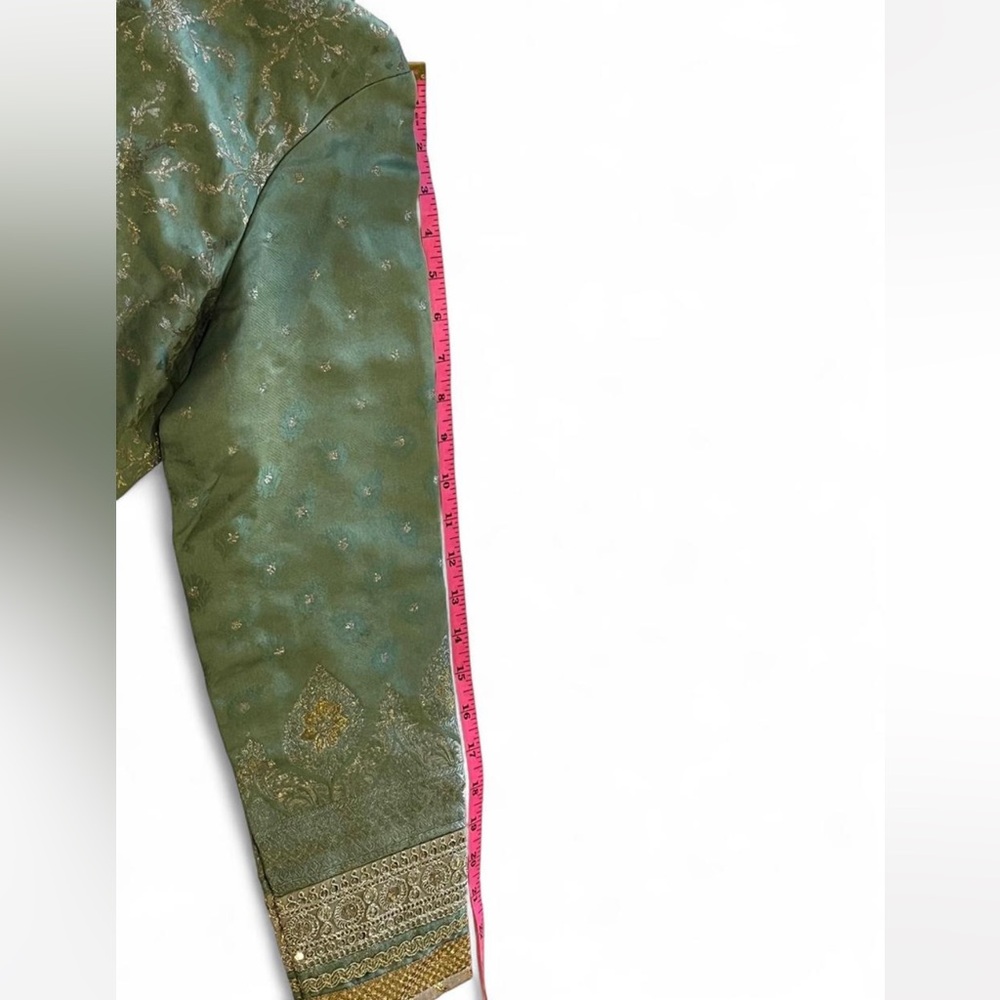 Women’s Pakistani Desi Indian Wedding Green Shalwar Kameez with Dupatta - Picture 8 of 8
